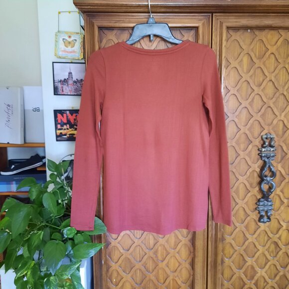 AMERICAN EAGLE Soft & Sexy Plush Long Sleeve Sweater Top - Brown, Size XS - Picture 6 of 16